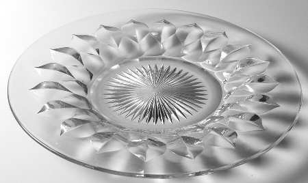 Intercepted Flute Clear 11" Sandwich Plate