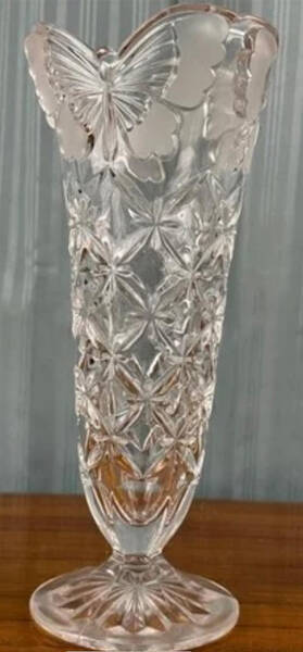 Papillon 10" Bud Vase