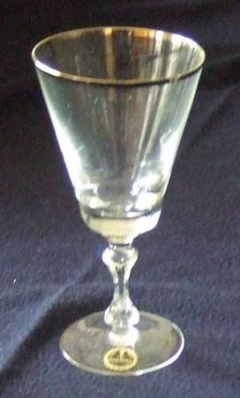 HIY3 Wine Glass