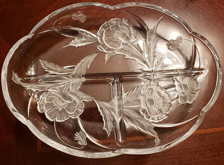 Meadow Melody 11" Oval 3 Part Relish