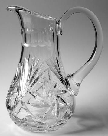Worcester (Cut Curve Under Star) 56 Oz Pitcher