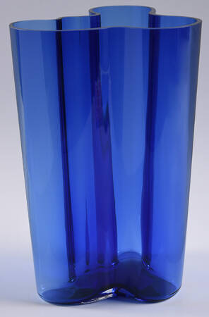 Aalto 10" Flower Vase