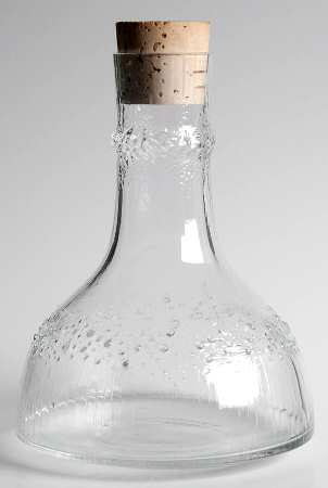 Niva Carafe & Cork Stopper