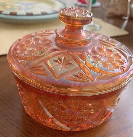 Cosmos Marigold Candy Box & Lid