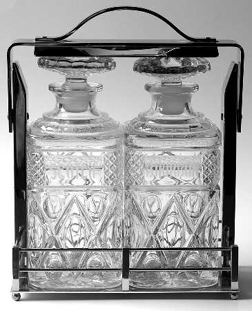 Cape Cod Clear (1602 + 160) Square Decanter Set (Bourbon & Scotch W/Mtl Stand)