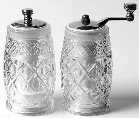 Cape Cod Clear (1602 + 160) Salt and Pepper Mill Set