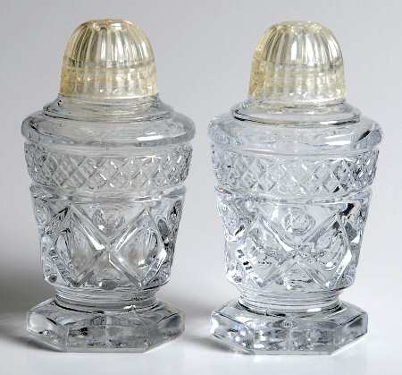 Cape Cod Clear (1602 + 160) Footed Shaker Set & Plastic Lids