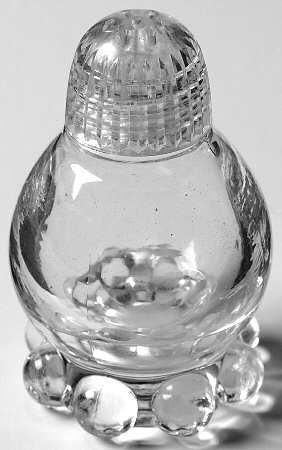 Candlewick Clear (Stem 3400) #96 Shaker W/Eight Beads & Plastic Lid