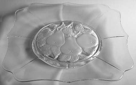 Intaglio Fruit (Line 7888, Multi Sided) Torte Plate