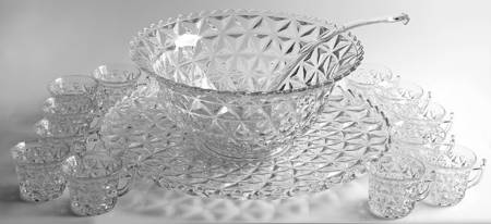 Mt. Vernon Clear (Crisscross Diamonds) (15 Piece) Punch Set (Bowl, Plate, Ladle, 12 Cups)