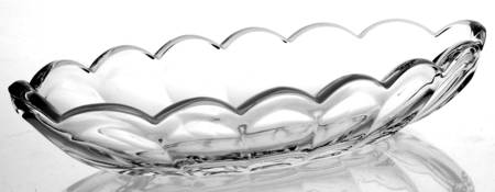 Old Williamsburg Clear Pickle Dish