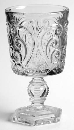 Scroll Clear Wine Glass