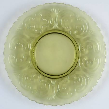Scroll Verde Green Luncheon Plate