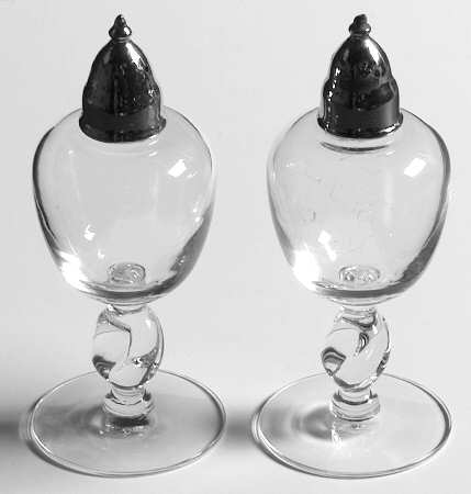 Twist Clear (No Trim) Footed Shaker Set & Metal Lids