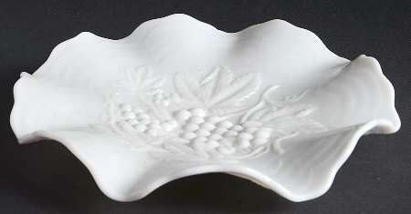Vintage Grape Milk Glass 9" Crimped Plate