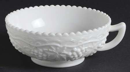 Vintage Grape Milk Glass 5" 1 Handled Nappy