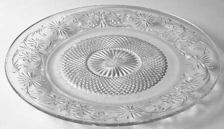 Daisy Clear Cake Plate