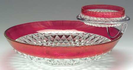 Diamond Point Ruby Chip & Dip Bowls with Metal Holder