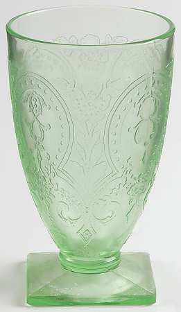 Horseshoe Green 9 Oz Footed Tumbler