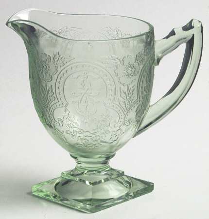 Horseshoe Green Footed Creamer