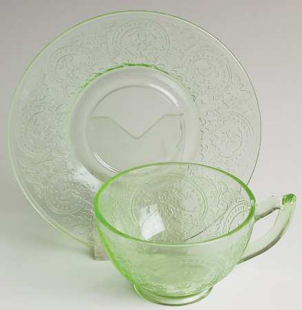 Horseshoe Green Cup & Saucer Set