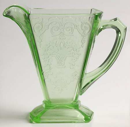Lorain Green Creamer