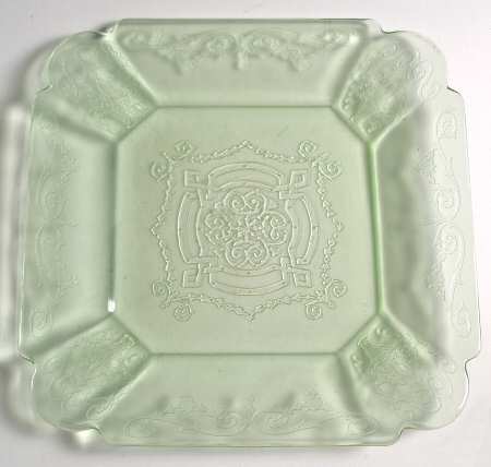 Lorain Green Luncheon Plate