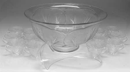Pebble Leaf Clear (14 Pc) Punch Set (Bowl #2,Plastic Ladle,12 Cups)