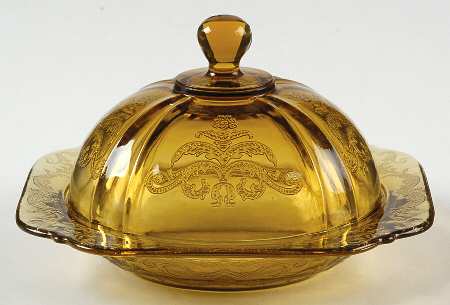 Recollection Amber Round Covered Butter