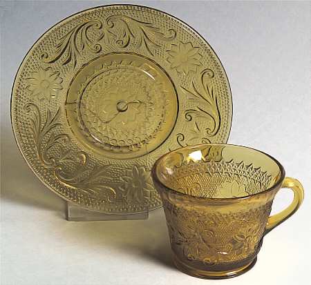 Sandwich Amber Cup & Saucer Set