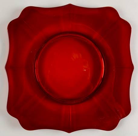 Hazen Ruby Sandwich Plate