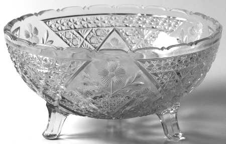Garden Pink 7" 3-Toed Footed Bowl