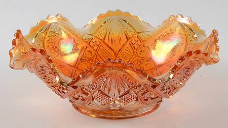 Hobstar Marigold 9" Round Crimped Bowl