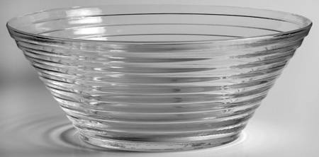 Aino Aalto Clear 9" Round Bowl