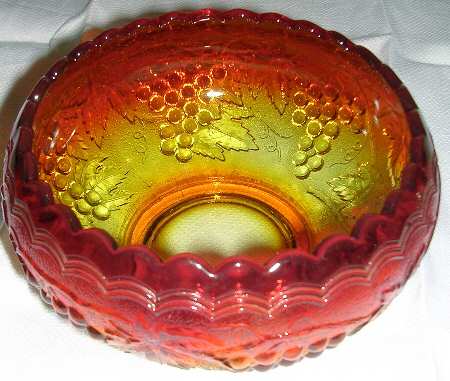Vintage Amberina 8" Cupped Bowl
