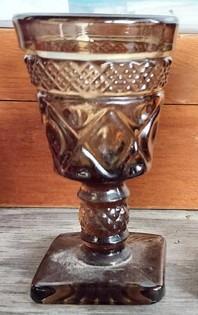 Cape Cod Brown Cordial Glass