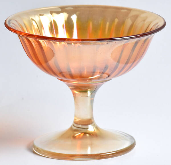 Smooth Rays Iridescent Champagne/Tall Sherbet