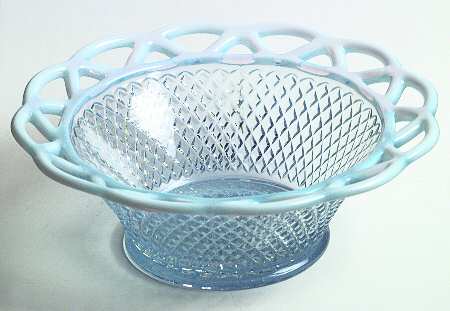 Laced Edge Blue Opalescent (Genie) 7" Round Bowl