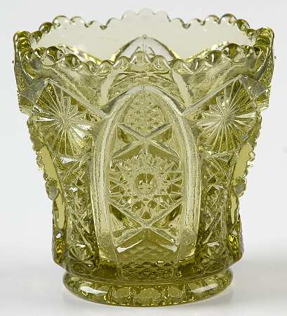 Daisy and Button Green (Verde) Toothpick Holder