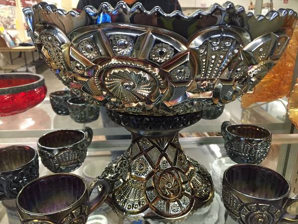 Broken Arches Amethyst Carnival by Imperial Glass-Ohio