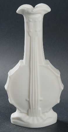 Animals & Figurines Milk Glass Fiddle Vase