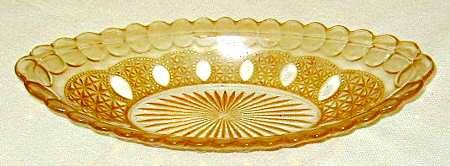 Oregon Marigold 9" Oval Relish