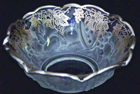 Garland Frosted Sterling Grapes by Indiana Glass