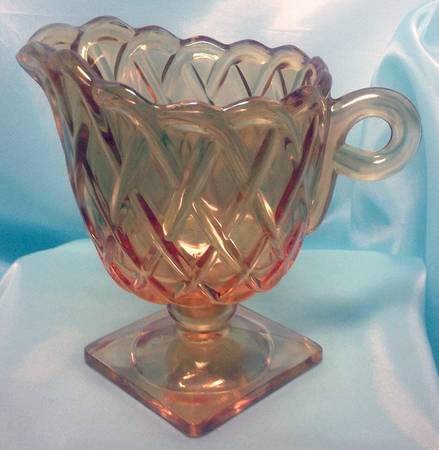 Pretzel Amber Carnival Creamer