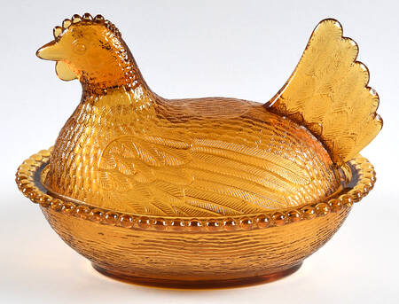 Indiana Animals & Figurines Amber Hen on Nest