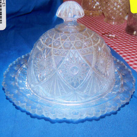 Diamond Lace Clear Round Covered Butter
