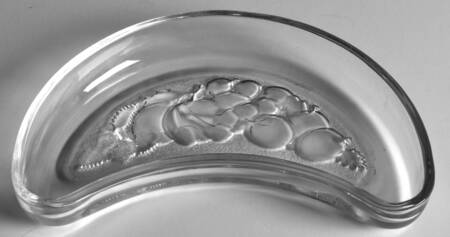 Fruits Clear Crescent Salad Plate