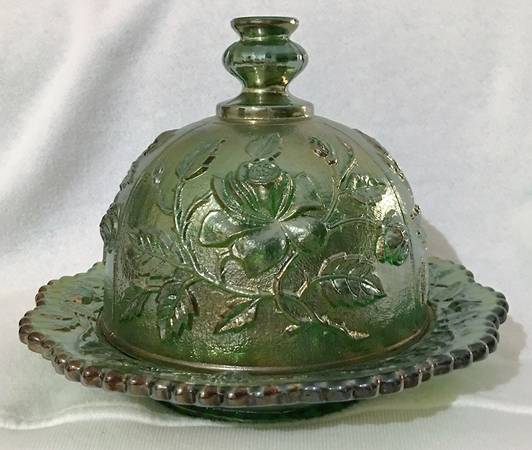 Open Rose Green Carnival Round Covered Butter