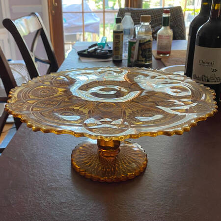 Fashion Amber Cake Stand