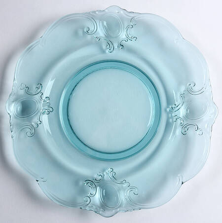 Heisey By Imperial Animals & Figurines Blue Haze Land of Legend Plate